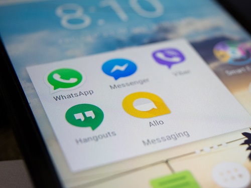 WhatsApp Rolls-Out Emojis and Sharing Of Files Over 2GB